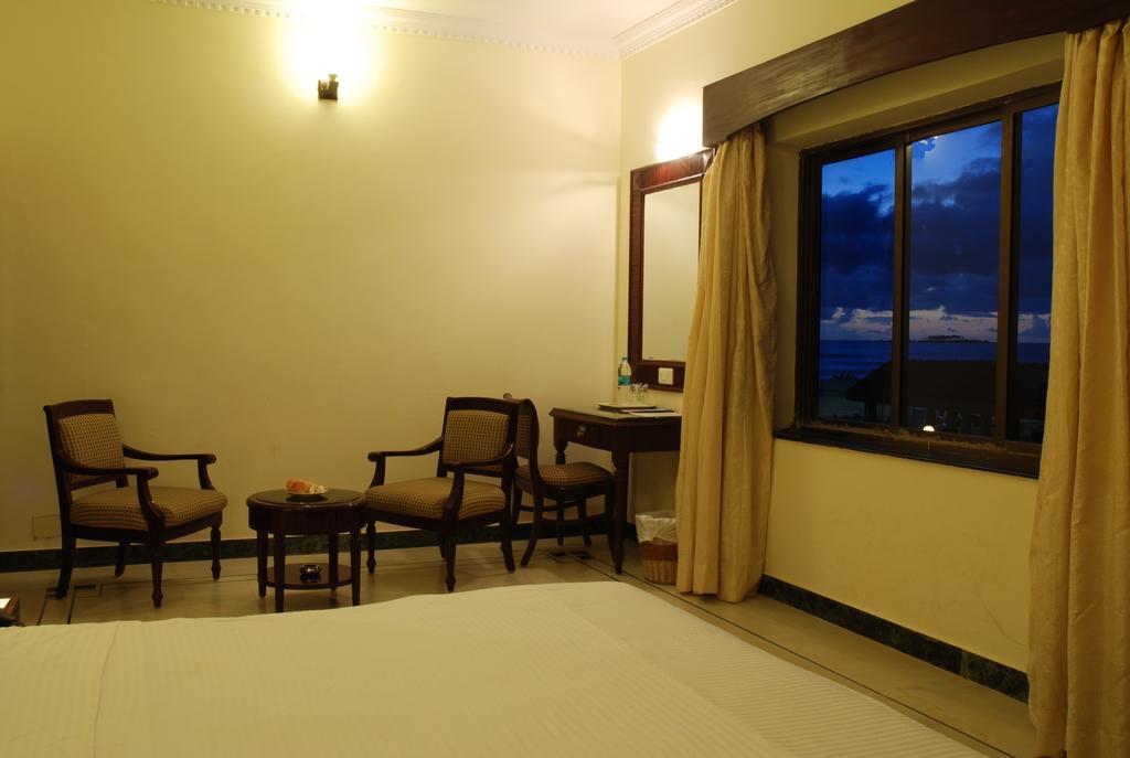 Paradise Isle Beach Resort Udupi Habitación foto